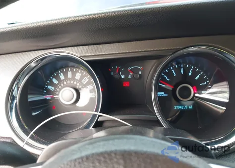 2014 Ford Mustang V6 from USA, damaged, VIN 1ZVBP8AM6E5263329